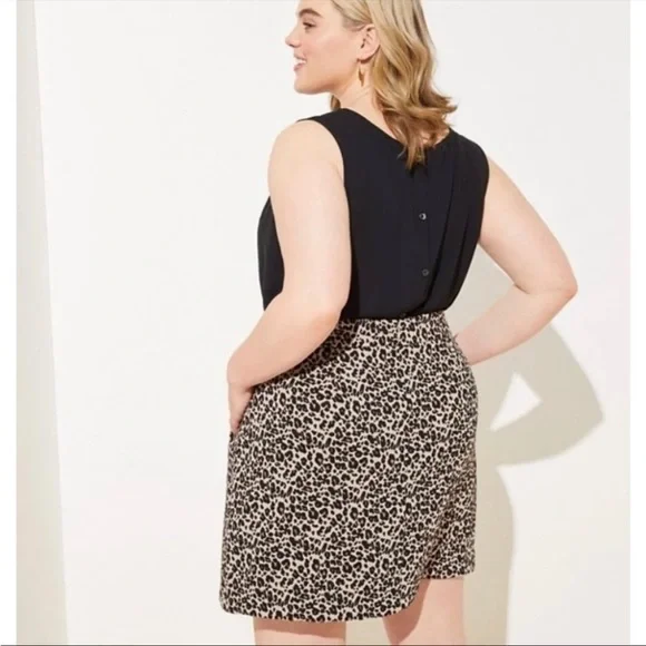 LOFT PLUS Leopard Print Jacquard Skirt with Flat Front Pockets - Picture 2 of 13